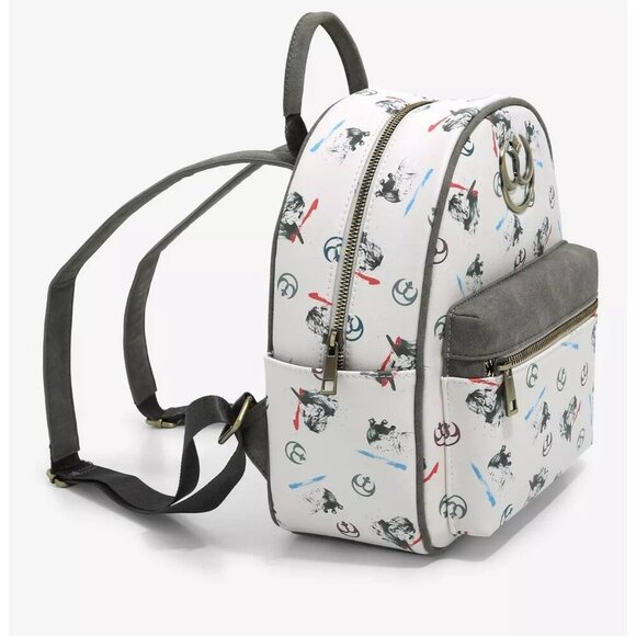 Disney Her Universe Star Wars Rey & Kylo Lightsaber Mini Backpack NWT - Picture 2 of 4